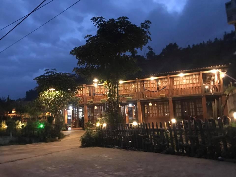 Anh Duc Homestay Sapa Bagian luar foto